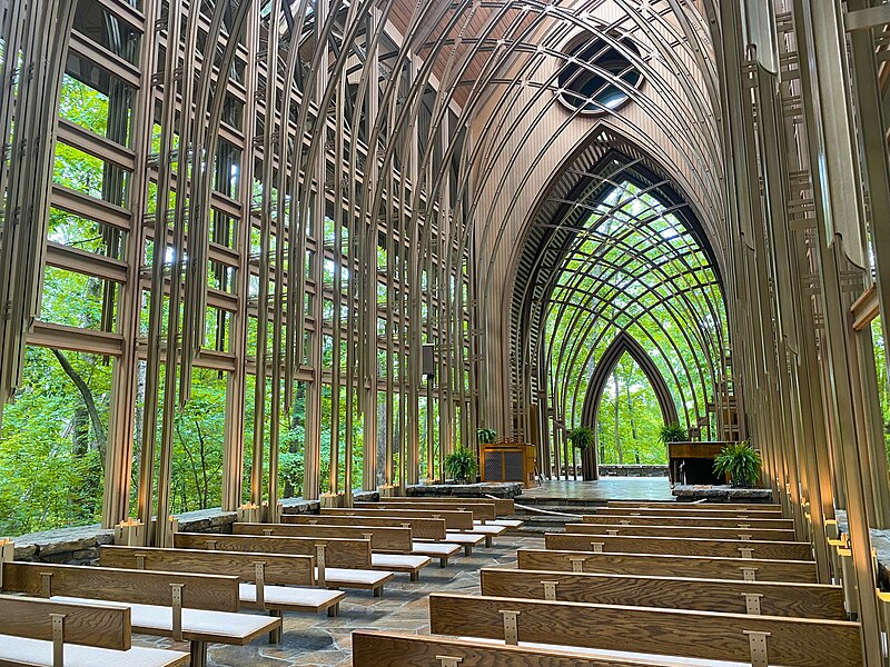 File:Mildred B. Cooper Chapel interior.jpg